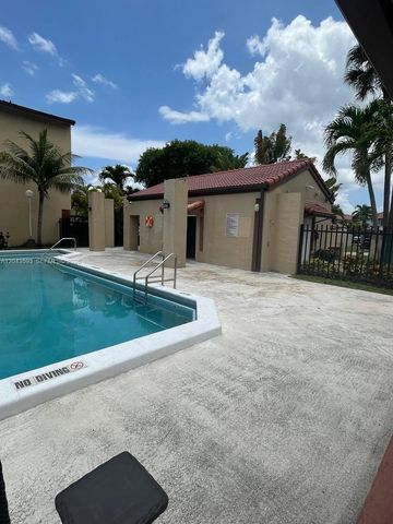 9909 NW 9th St Circle 43, Miami, FL 33172