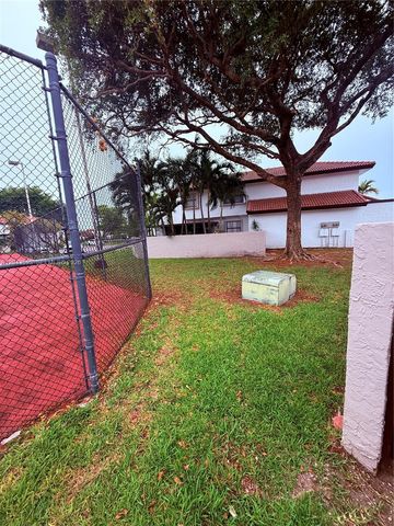 9909 NW 9th St Circle 43, Miami, FL 33172