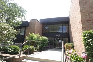 1265 N Sterling Avenue 109, Palatine, IL 60067