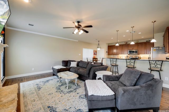 7427 Eagle Ledge, San Antonio, TX 78249