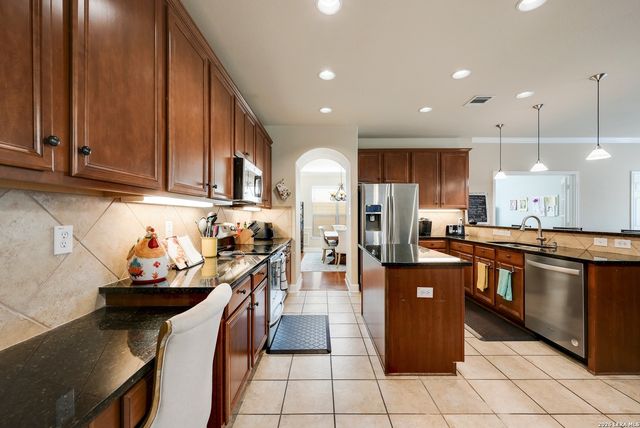 7427 Eagle Ledge, San Antonio, TX 78249