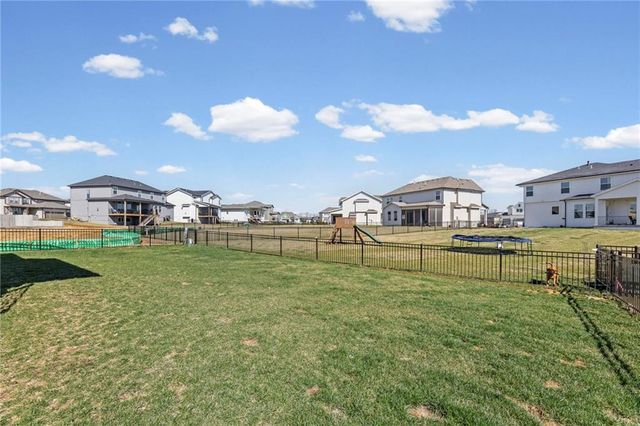 17166 W 164th Terrace, Olathe, KS 66062