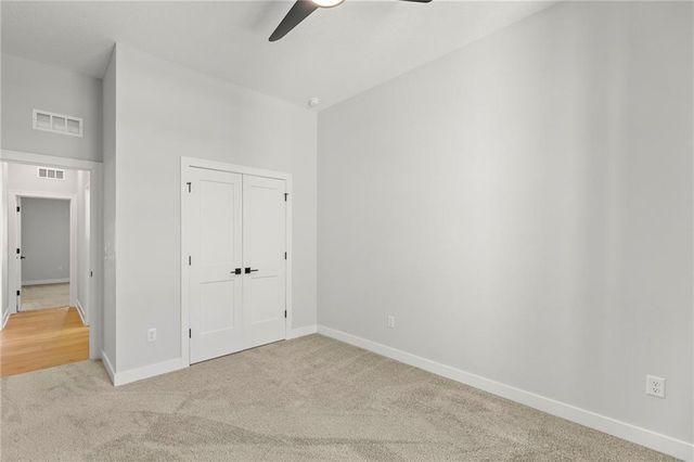 17166 W 164th Terrace, Olathe, KS 66062