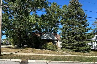 29625 Green Drive, Willowick, OH 44095