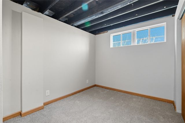 4413 Surrey Court, Marion, IA 52302