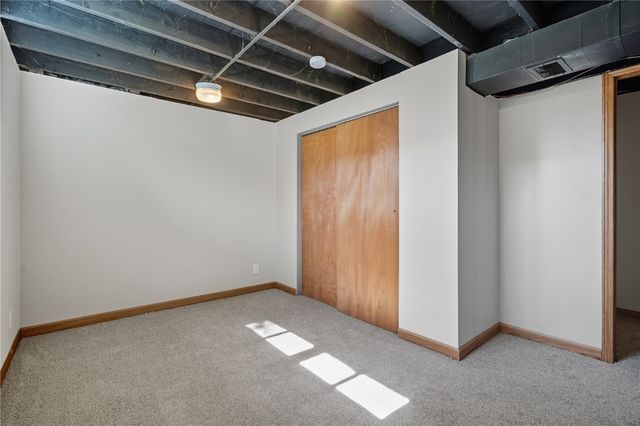 4413 Surrey Court, Marion, IA 52302