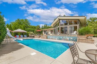 N2297 W Main ROAD, Lake Geneva, WI 53147