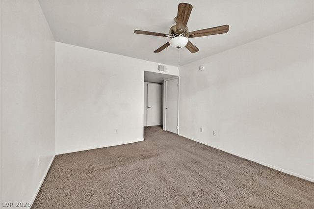 3425 East Russell Road 224, Las Vegas, NV 89120