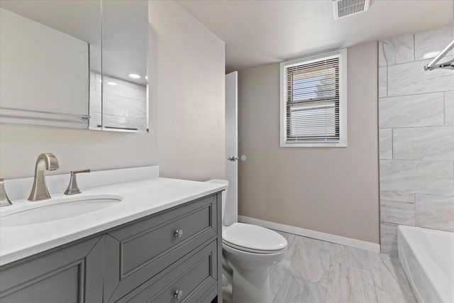 4812 Ridgeway AVENUE, Racine, WI 53406