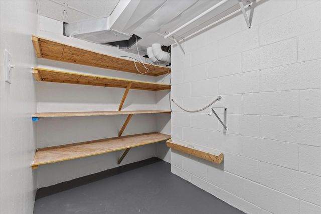 4812 Ridgeway AVENUE, Racine, WI 53406