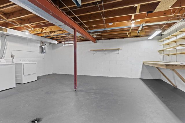 4812 Ridgeway AVENUE, Racine, WI 53406