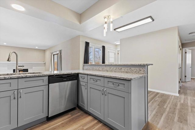 4812 Ridgeway AVENUE, Racine, WI 53406