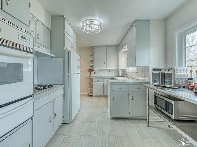 365 Sidney Street, Dundee, MI 48131