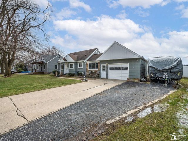 365 Sidney Street, Dundee, MI 48131