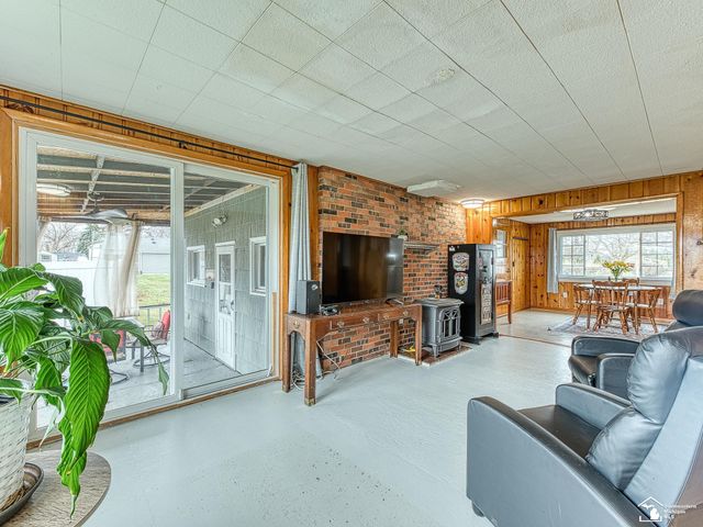 365 Sidney Street, Dundee, MI 48131