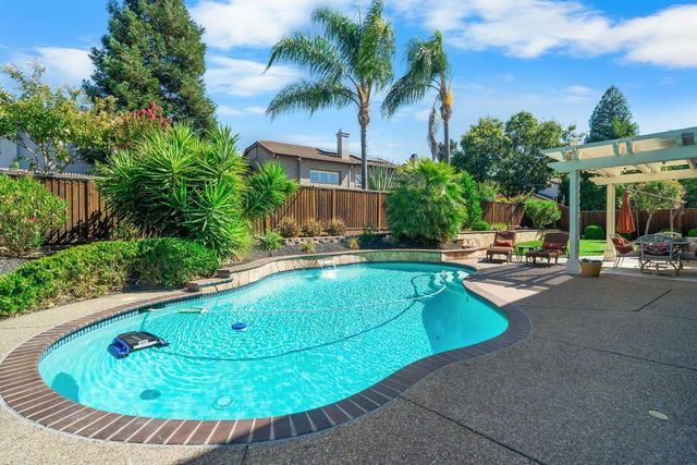 5569 Arlene Way, Livermore, CA 94550