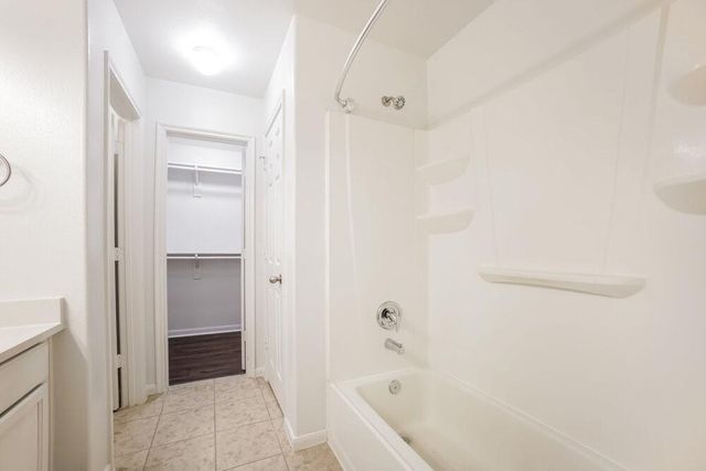 13034 Rose Landing Drive, Houston, TX 77070