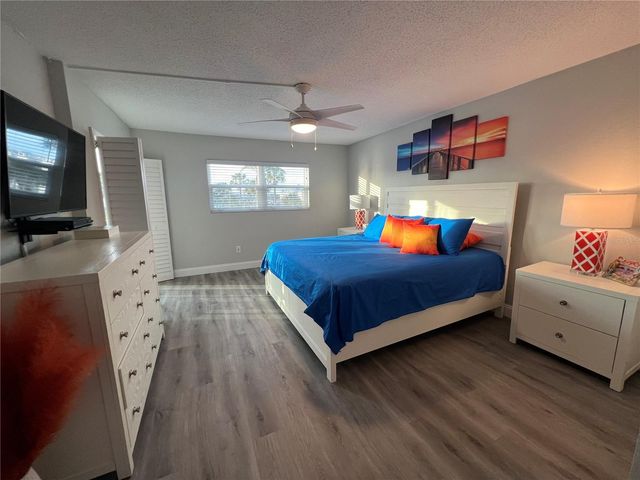 10216 REGAL DRIVE 201, Largo, FL 33774