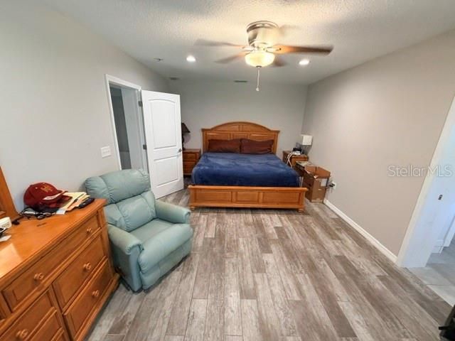 5000 9TH AVENUE W, Bradenton, FL 34209