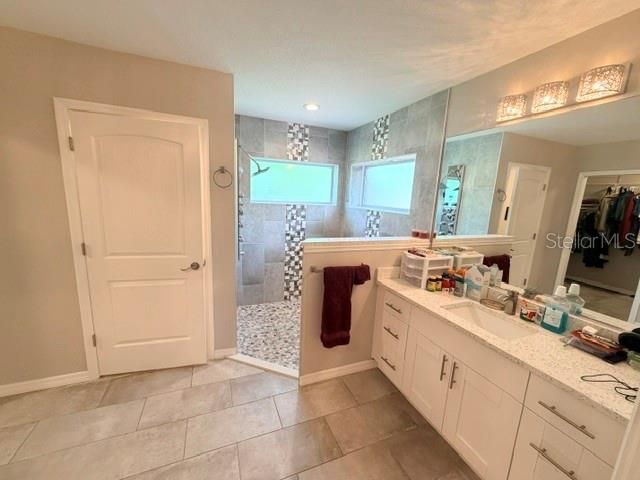 5000 9TH AVENUE W, Bradenton, FL 34209