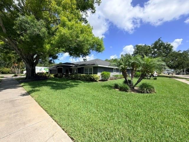 5000 9TH AVENUE W, Bradenton, FL 34209