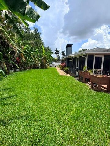 5000 9TH AVENUE W, Bradenton, FL 34209