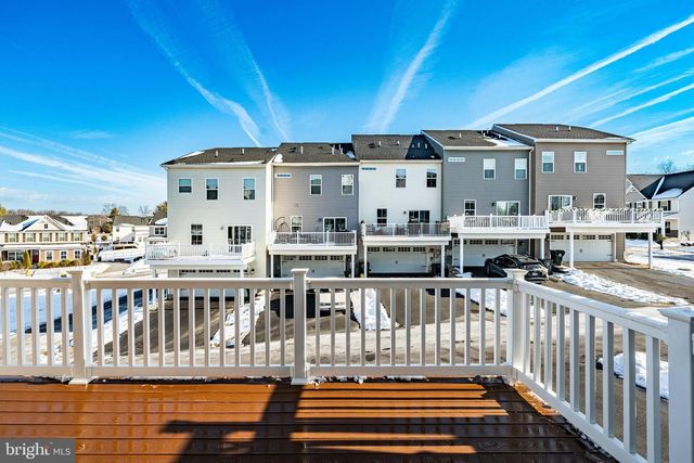 1404 POETS ALY, Romansville, PA 19320