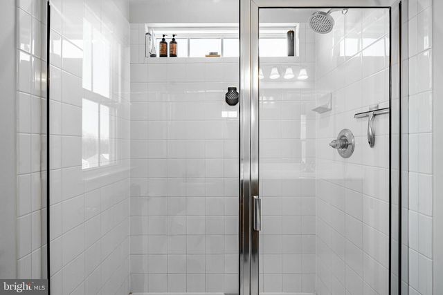 1404 POETS ALY, Romansville, PA 19320