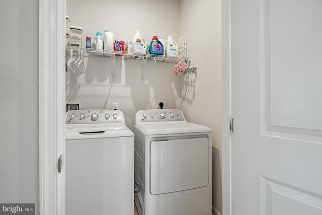 1404 POETS ALY, Romansville, PA 19320