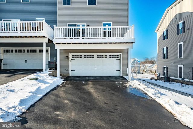 1404 POETS ALY, Romansville, PA 19320