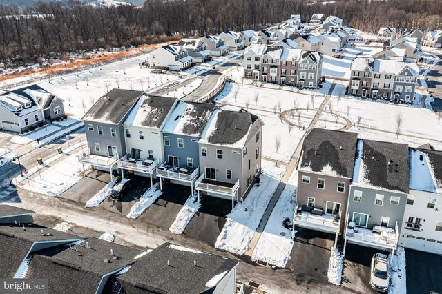 1404 POETS ALY, Romansville, PA 19320