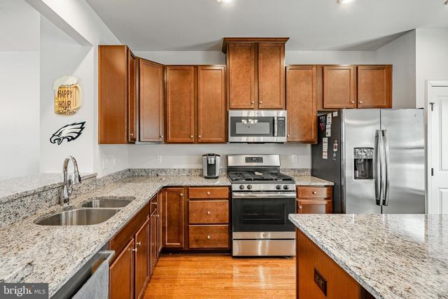 1404 POETS ALY, Romansville, PA 19320