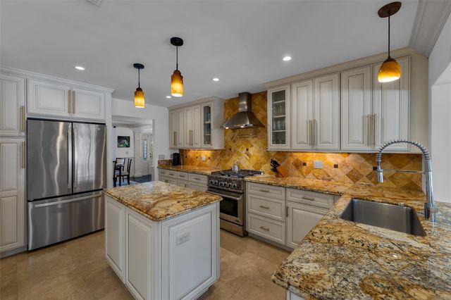 633 4th Key Drive, Fort Lauderdale, FL 33304