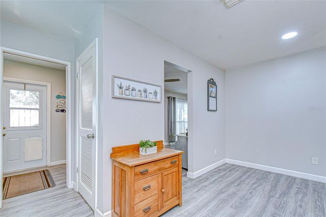 15310 LAZY LAKE PLACE, Tampa, FL 33624