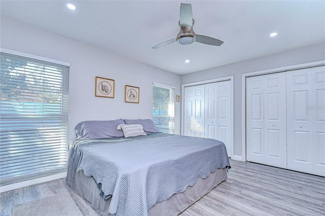 15310 LAZY LAKE PLACE, Tampa, FL 33624