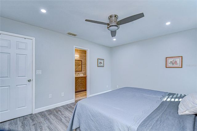 15310 LAZY LAKE PLACE, Tampa, FL 33624