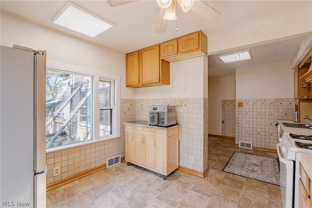 1894 Ritchie Road, Stow, OH 44224