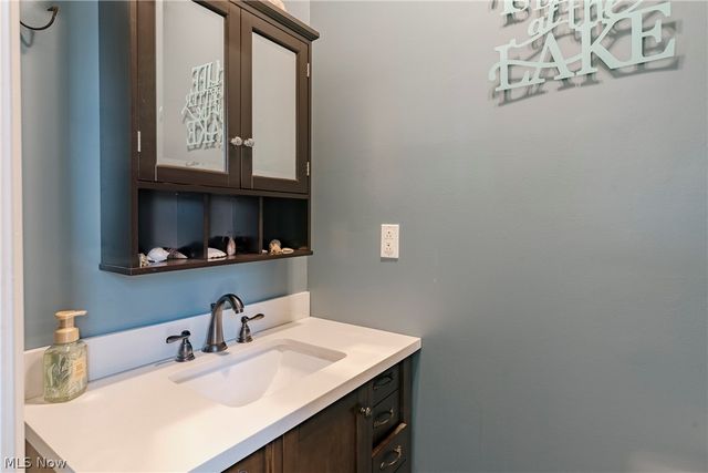 1894 Ritchie Road, Stow, OH 44224
