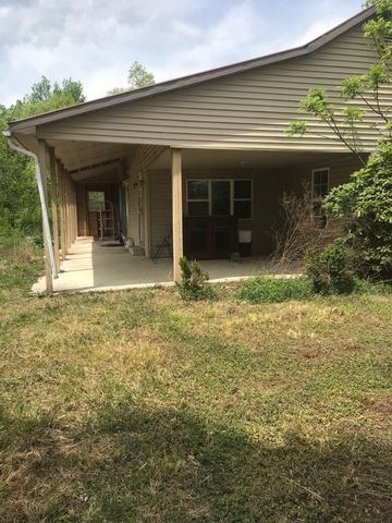 6095 N U.S.25 Highway, East Bernstadt, KY 40729
