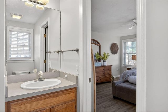 1 Charing Cross Rd, Dennis, MA 02660