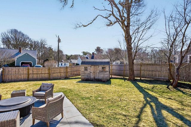 1 Charing Cross Rd, Dennis, MA 02660