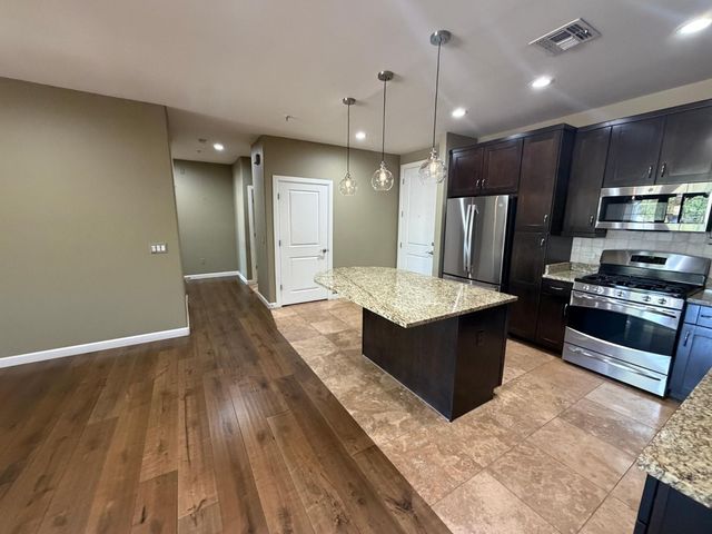 7291 N Scottsdale Road Unit 1001, Paradise Valley, AZ 85253