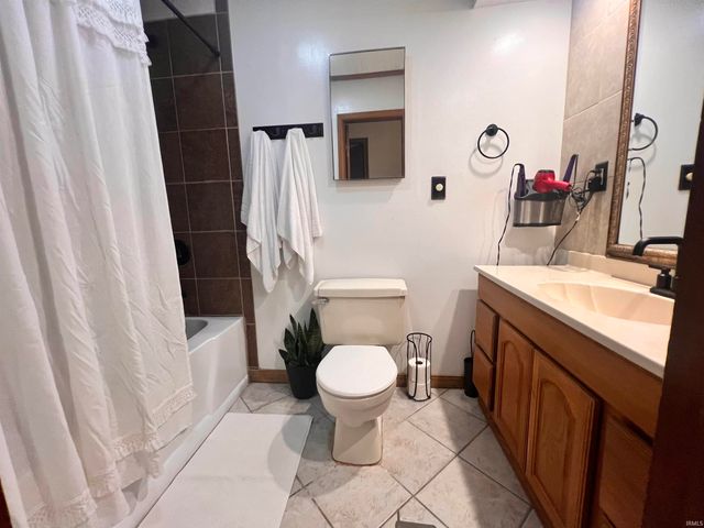 901 Southlea Drive, Lafayette, IN 47909