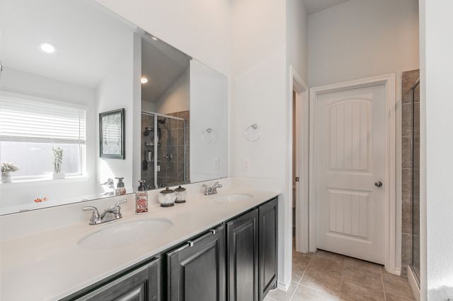 405 Bishopgate Court, Fort Worth, TX 76036