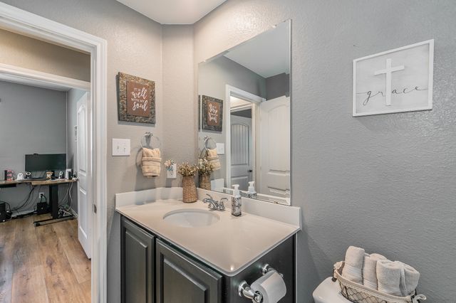 405 Bishopgate Court, Fort Worth, TX 76036