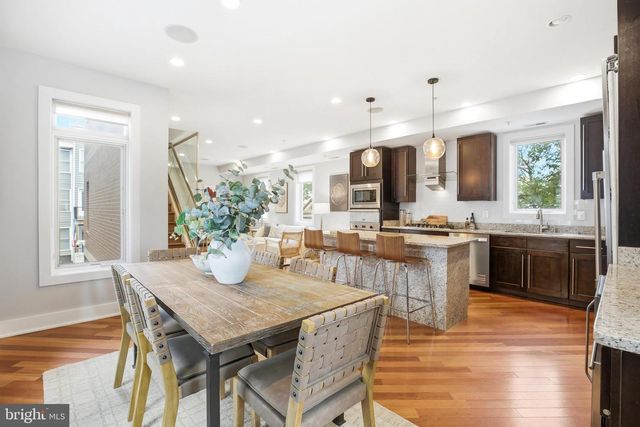 915 3RD ST NE, Washington, DC 20002