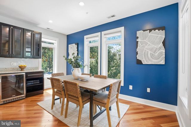 915 3RD ST NE, Washington, DC 20002