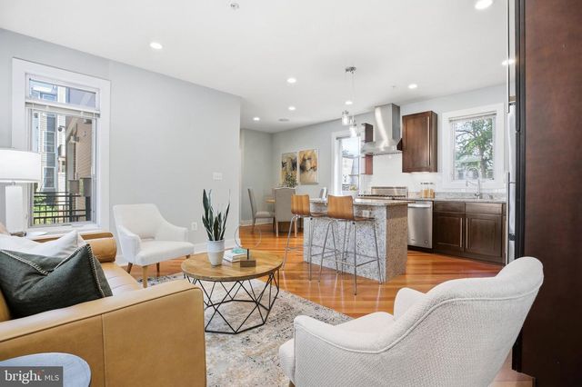 915 3RD ST NE, Washington, DC 20002