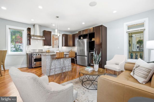 915 3RD ST NE, Washington, DC 20002