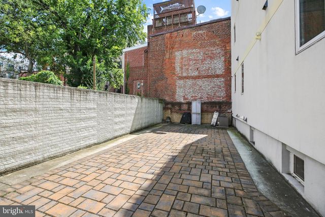 915 3RD ST NE, Washington, DC 20002
